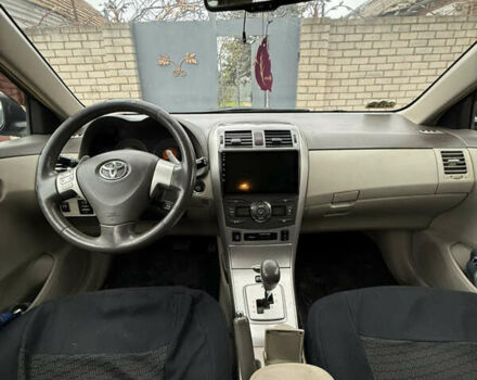 Черный Тойота Королла, объемом двигателя 1.6 л и пробегом 215 тыс. км за 6000 $, фото 5 на Automoto.ua