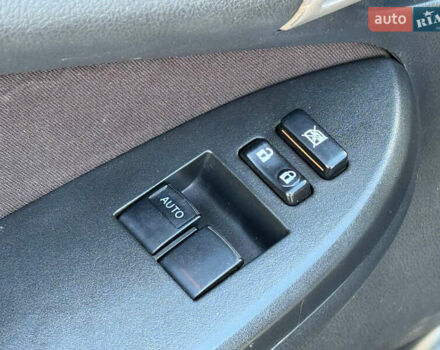 Чорний Тойота Королла, об'ємом двигуна 1.6 л та пробігом 230 тис. км за 5800 $, фото 13 на Automoto.ua