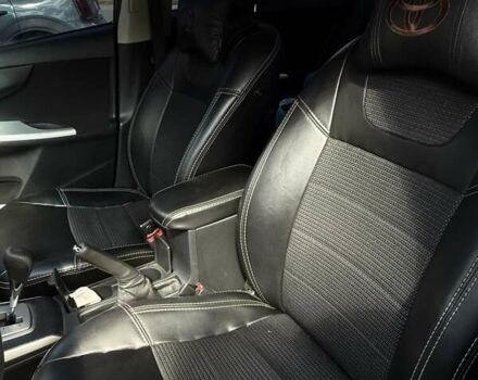 Черный Тойота Королла, объемом двигателя 1.6 л и пробегом 191 тыс. км за 7100 $, фото 5 на Automoto.ua