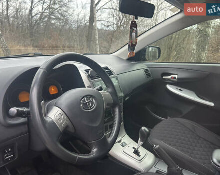 Черный Тойота Королла, объемом двигателя 1.6 л и пробегом 192 тыс. км за 6800 $, фото 13 на Automoto.ua