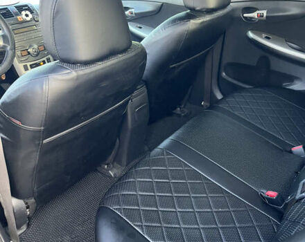 Черный Тойота Королла, объемом двигателя 1.6 л и пробегом 290 тыс. км за 5299 $, фото 13 на Automoto.ua