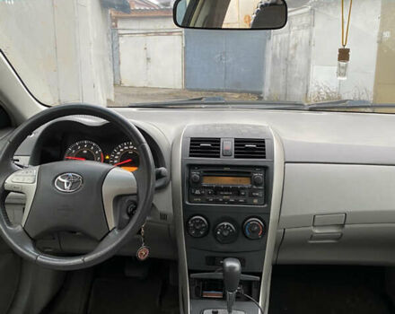 Черный Тойота Королла, объемом двигателя 1.8 л и пробегом 206 тыс. км за 5700 $, фото 9 на Automoto.ua