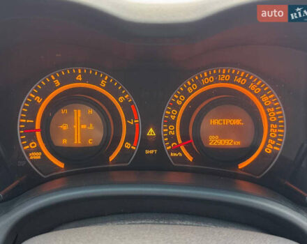 Чорний Тойота Королла, об'ємом двигуна 1.6 л та пробігом 230 тис. км за 5800 $, фото 12 на Automoto.ua