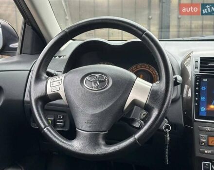 Чорний Тойота Королла, об'ємом двигуна 1.6 л та пробігом 316 тис. км за 7490 $, фото 13 на Automoto.ua