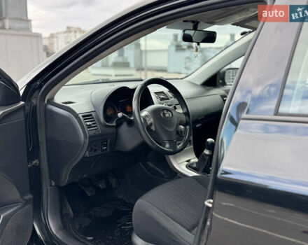Черный Тойота Королла, объемом двигателя 1.6 л и пробегом 223 тыс. км за 6000 $, фото 6 на Automoto.ua