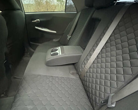 Черный Тойота Королла, объемом двигателя 1.6 л и пробегом 192 тыс. км за 6800 $, фото 15 на Automoto.ua