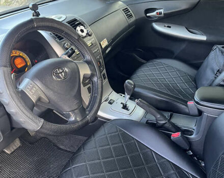 Черный Тойота Королла, объемом двигателя 1.6 л и пробегом 290 тыс. км за 5299 $, фото 15 на Automoto.ua