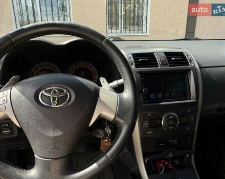 Черный Тойота Королла, объемом двигателя 1.6 л и пробегом 191 тыс. км за 7100 $, фото 3 на Automoto.ua