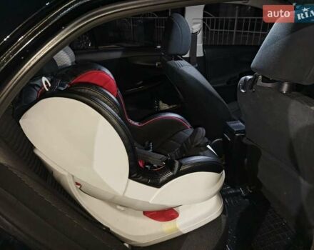 Чорний Тойота Королла, об'ємом двигуна 1.6 л та пробігом 207 тис. км за 6900 $, фото 19 на Automoto.ua