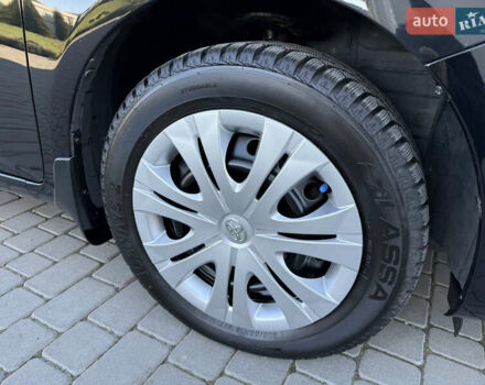 Черный Тойота Королла, объемом двигателя 1.6 л и пробегом 147 тыс. км за 6999 $, фото 93 на Automoto.ua