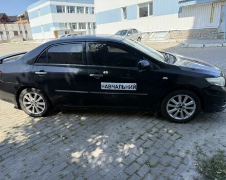 Черный Тойота Королла, объемом двигателя 1.8 л и пробегом 340 тыс. км за 5500 $, фото 2 на Automoto.ua