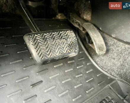 Черный Тойота Королла, объемом двигателя 1.59 л и пробегом 173 тыс. км за 7300 $, фото 20 на Automoto.ua