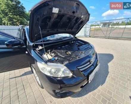 Чорний Тойота Королла, об'ємом двигуна 1.6 л та пробігом 283 тис. км за 7000 $, фото 9 на Automoto.ua