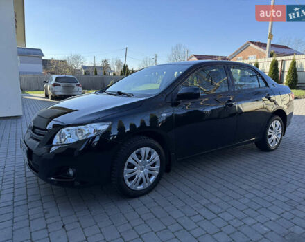 Черный Тойота Королла, объемом двигателя 1.6 л и пробегом 147 тыс. км за 6999 $, фото 2 на Automoto.ua