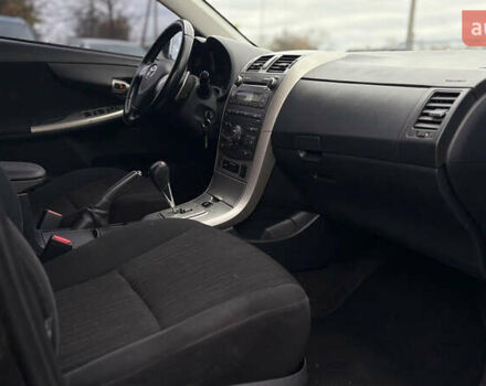 Чорний Тойота Королла, об'ємом двигуна 1.6 л та пробігом 207 тис. км за 6300 $, фото 13 на Automoto.ua