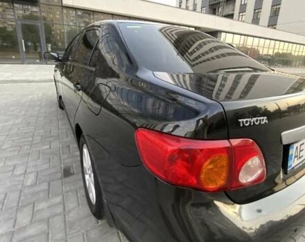 Черный Тойота Королла, объемом двигателя 1.8 л и пробегом 240 тыс. км за 7999 $, фото 6 на Automoto.ua