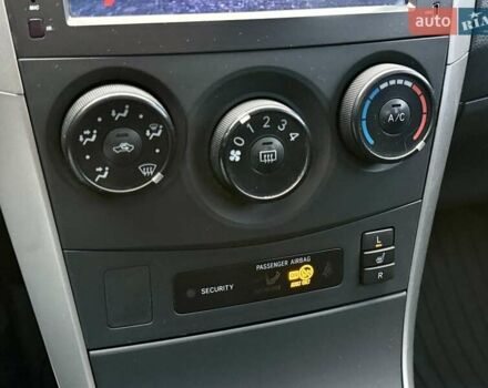 Черный Тойота Королла, объемом двигателя 1.6 л и пробегом 180 тыс. км за 6600 $, фото 16 на Automoto.ua