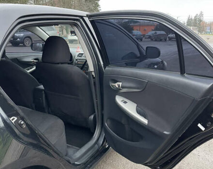 Чорний Тойота Королла, об'ємом двигуна 1.6 л та пробігом 208 тис. км за 7200 $, фото 17 на Automoto.ua