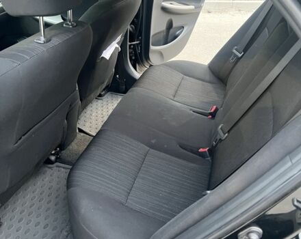 Черный Тойота Королла, объемом двигателя 1.6 л и пробегом 300 тыс. км за 6500 $, фото 3 на Automoto.ua