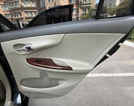 Чорний Тойота Королла, об'ємом двигуна 1.8 л та пробігом 191 тис. км за 7599 $, фото 22 на Automoto.ua