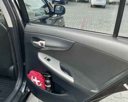 Черный Тойота Королла, объемом двигателя 1.59 л и пробегом 173 тыс. км за 7300 $, фото 42 на Automoto.ua