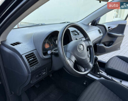 Черный Тойота Королла, объемом двигателя 1.6 л и пробегом 147 тыс. км за 6999 $, фото 50 на Automoto.ua