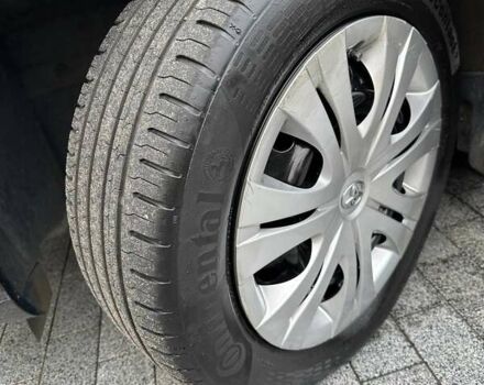 Чорний Тойота Королла, об'ємом двигуна 1.6 л та пробігом 49 тис. км за 9999 $, фото 29 на Automoto.ua