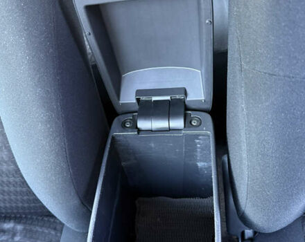 Черный Тойота Королла, объемом двигателя 1.6 л и пробегом 147 тыс. км за 6999 $, фото 106 на Automoto.ua