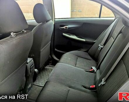 Чорний Тойота Королла, об'ємом двигуна 1.6 л та пробігом 197 тис. км за 6000 $, фото 11 на Automoto.ua