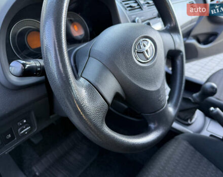 Черный Тойота Королла, объемом двигателя 1.6 л и пробегом 147 тыс. км за 6999 $, фото 55 на Automoto.ua