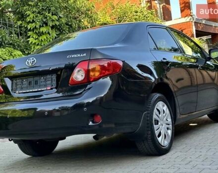 Чорний Тойота Королла, об'ємом двигуна 1.6 л та пробігом 180 тис. км за 8100 $, фото 3 на Automoto.ua