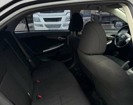 Черный Тойота Королла, объемом двигателя 1.6 л и пробегом 180 тыс. км за 5999 $, фото 17 на Automoto.ua