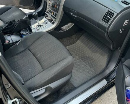 Черный Тойота Королла, объемом двигателя 1.6 л и пробегом 300 тыс. км за 6500 $, фото 4 на Automoto.ua