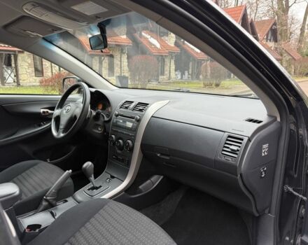 Черный Тойота Королла, объемом двигателя 1.6 л и пробегом 149 тыс. км за 6100 $, фото 18 на Automoto.ua