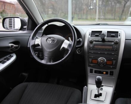 Чорний Тойота Королла, об'ємом двигуна 1.6 л та пробігом 272 тис. км за 6200 $, фото 11 на Automoto.ua