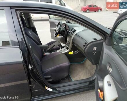 Черный Тойота Королла, объемом двигателя 1.6 л и пробегом 226 тыс. км за 6000 $, фото 11 на Automoto.ua