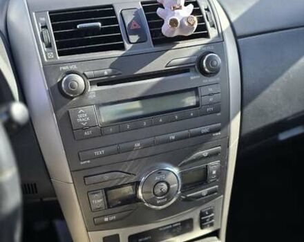 Черный Тойота Королла, объемом двигателя 1.6 л и пробегом 244 тыс. км за 6950 $, фото 18 на Automoto.ua