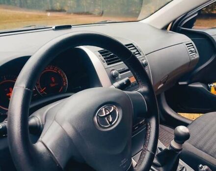 Черный Тойота Королла, объемом двигателя 1.36 л и пробегом 260 тыс. км за 6200 $, фото 16 на Automoto.ua