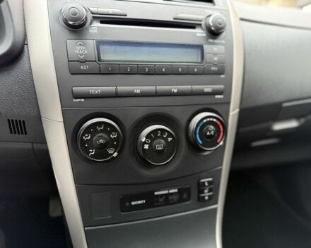 Черный Тойота Королла, объемом двигателя 1.6 л и пробегом 149 тыс. км за 6100 $, фото 22 на Automoto.ua