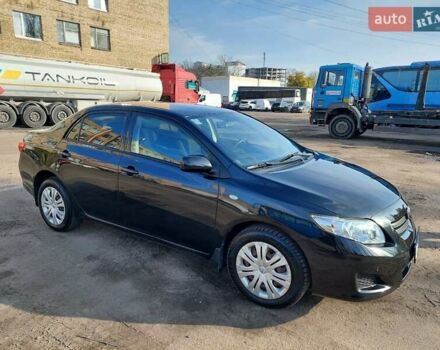 Черный Тойота Королла, объемом двигателя 1.6 л и пробегом 223 тыс. км за 7200 $, фото 1 на Automoto.ua