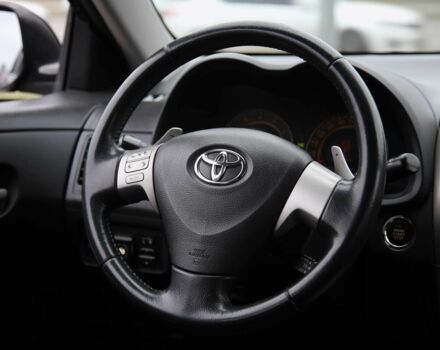 Чорний Тойота Королла, об'ємом двигуна 1.6 л та пробігом 272 тис. км за 6200 $, фото 10 на Automoto.ua