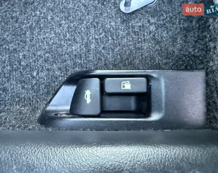 Черный Тойота Королла, объемом двигателя 1.6 л и пробегом 147 тыс. км за 6999 $, фото 65 на Automoto.ua