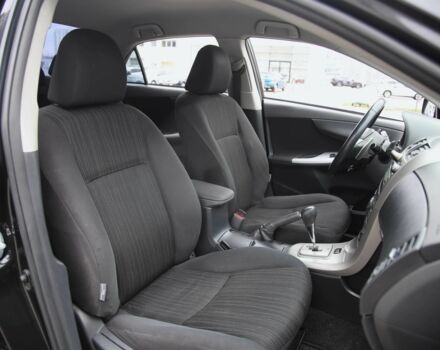 Чорний Тойота Королла, об'ємом двигуна 1.6 л та пробігом 272 тис. км за 6200 $, фото 9 на Automoto.ua