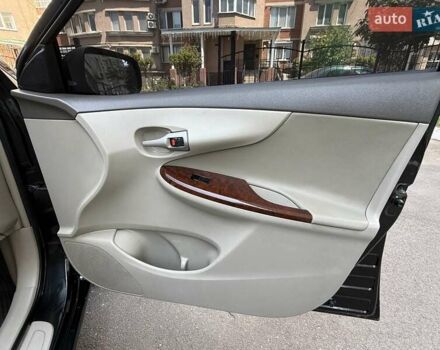 Черный Тойота Королла, объемом двигателя 1.8 л и пробегом 289 тыс. км за 7599 $, фото 4 на Automoto.ua