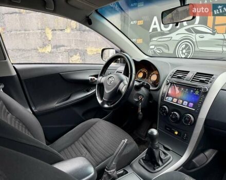 Черный Тойота Королла, объемом двигателя 1.6 л и пробегом 180 тыс. км за 6600 $, фото 10 на Automoto.ua