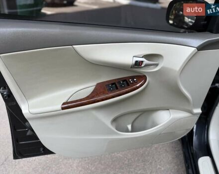 Черный Тойота Королла, объемом двигателя 1.8 л и пробегом 289 тыс. км за 7599 $, фото 24 на Automoto.ua