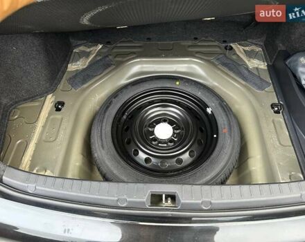 Чорний Тойота Королла, об'ємом двигуна 1.6 л та пробігом 49 тис. км за 9999 $, фото 31 на Automoto.ua