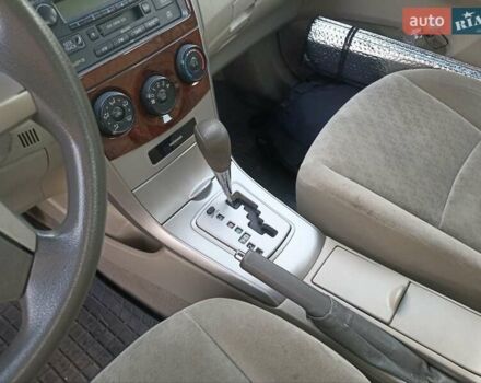 Черный Тойота Королла, объемом двигателя 1.6 л и пробегом 247 тыс. км за 7800 $, фото 15 на Automoto.ua