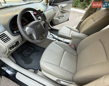 Черный Тойота Королла, объемом двигателя 1.8 л и пробегом 289 тыс. км за 7599 $, фото 2 на Automoto.ua