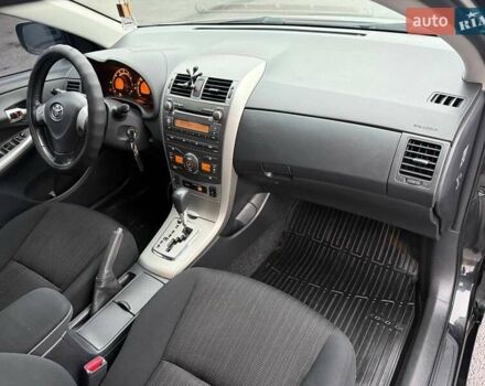 Черный Тойота Королла, объемом двигателя 1.59 л и пробегом 192 тыс. км за 9250 $, фото 27 на Automoto.ua